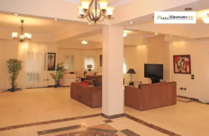 Villa - 6 Bedrooms - 7 Bathrooms for rent in Katameya Residence - The 1st Settlement - New Cairo City - Cairo