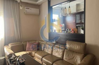 Apartment - 3 Bedrooms - 2 Bathrooms for sale in Street 218 - Degla - Hay El Maadi - Cairo