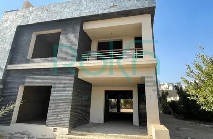 Villa - 4 Bedrooms - 4 Bathrooms for sale in Al Karma 4 - Sheikh Zayed Compounds - Sheikh Zayed City - Giza