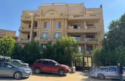 Apartment - 4 Bedrooms - 3 Bathrooms for sale in Al Narges 2 - Al Narges - New Cairo City - Cairo