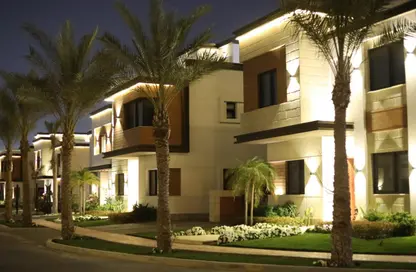 Villa - 7 Bedrooms - 6 Bathrooms for sale in Azzar - 5th Settlement Compounds - The 5th Settlement - New Cairo City - Cairo