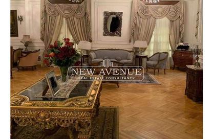 Villa - 7 Bedrooms - 5 Bathrooms for sale in East The Academy - New Cairo City - Cairo