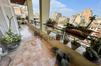 Apartment - 4 Bedrooms - 4 Bathrooms for rent in Salah Al Din St. - Zamalek - Cairo