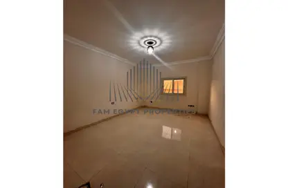 Apartment - 3 Bedrooms - 3 Bathrooms for rent in Al Narges 3 - Al Narges - New Cairo City - Cairo
