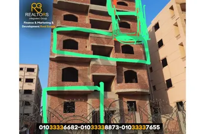 Whole Building - Studio - 4 Bathrooms for sale in Boulevard Road - Green Belt - 6 October City - Giza