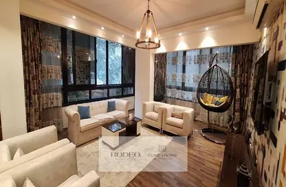 Apartment - 2 Bedrooms - 1 Bathroom for sale in Sarayat Al Maadi - Hay El Maadi - Cairo