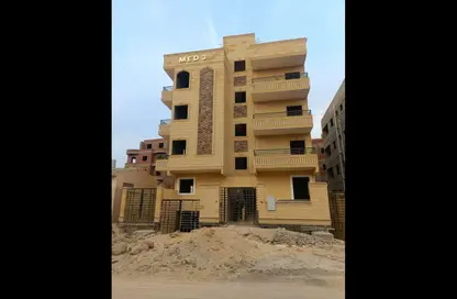 Duplex - 5 Bedrooms - 3 Bathrooms for sale in El Eskan El Momyaz - Hadayek October - 6 October City - Giza