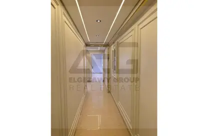 Apartment - 3 Bedrooms - 2 Bathrooms for sale in El Banafseg Apartment Buildings - El Banafseg - New Cairo City - Cairo