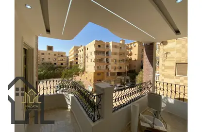 Apartment - 3 Bedrooms - 2 Bathrooms for sale in Gate 4 - Mena - Hadayek El Ahram - Giza