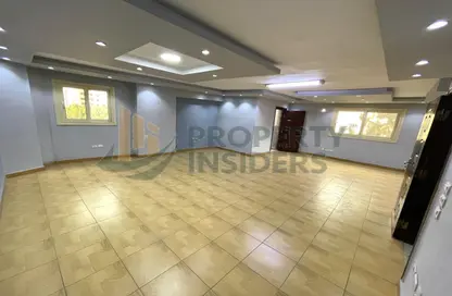 Office Space - Studio - 2 Bathrooms for rent in Haeet Al Tadres St. - Dokki - Giza