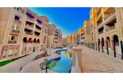 Apartment - 3 Bedrooms - 3 Bathrooms for sale in Rock Vera - 5th Settlement Compounds - The 5th Settlement - New Cairo City - Cairo