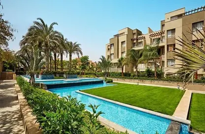 Apartment - 2 Bedrooms - 2 Bathrooms for sale in Swan Lake Residence - 5th Settlement Compounds - The 5th Settlement - New Cairo City - Cairo