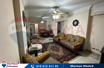 Apartment - 2 Bedrooms - 1 Bathroom for rent in Al Nasr St. - Smouha - Hay Sharq - Alexandria