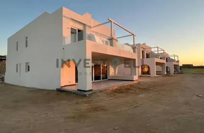 Chalet - 2 Bedrooms - 1 Bathroom for sale in Jefaira - Ras Al Hekma - North Coast