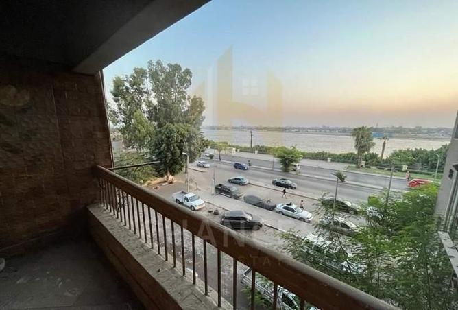 Apartment - 2 Bedrooms - 1 Bathroom for sale in Cornish El Nile St. - Maadi - Hay El Maadi - Cairo