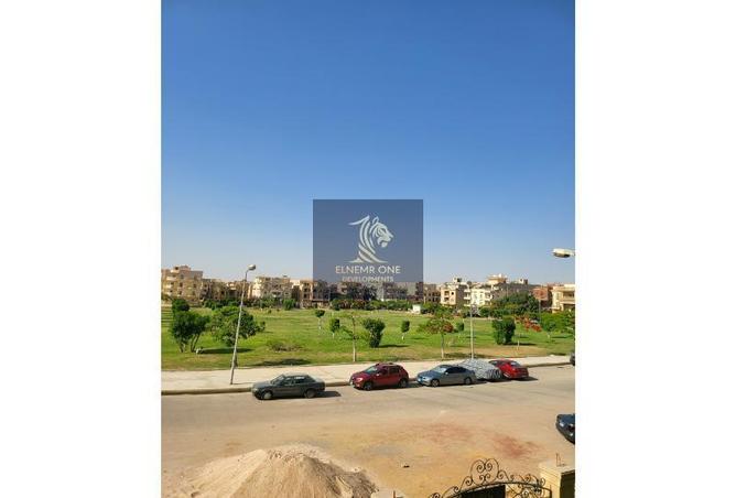 دوبلكس - 6 غرف نوم - 4 حمامات للبيع في المنطقة و - حى جنوب الاكايمية - مدينة القاهرة الجديدة - القاهرة