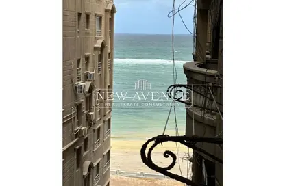 Apartment - 3 Bedrooms - 2 Bathrooms for sale in Al Mandara Lane - Karmouz - Hay Gharb - Alexandria