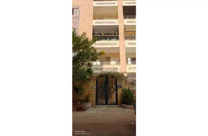 Apartment - 3 Bedrooms - 2 Bathrooms for rent in Gate 4 - Mena - Hadayek El Ahram - Giza