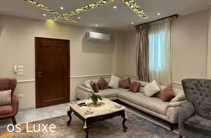 Apartment - 3 Bedrooms - 3 Bathrooms for rent in 8th District - Sheikh Zayed City - Giza