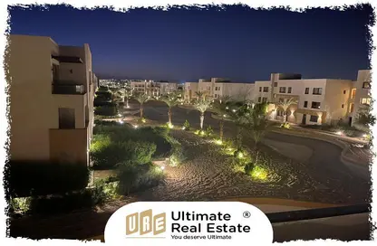 Chalet - 2 Bedrooms - 2 Bathrooms for sale in Azha - Al Ain Al Sokhna - Suez