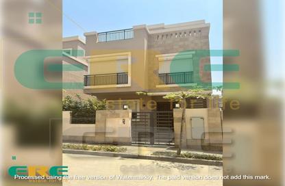 Villa - 5 Bedrooms - 4 Bathrooms for sale in Taj City - 5th Settlement Compounds - The 5th Settlement - New Cairo City - Cairo