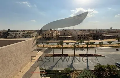 Penthouse - 3 Bedrooms - 3 Bathrooms for sale in Moon Residences - Fifth Square - The 5th Settlement - New Cairo City - Cairo