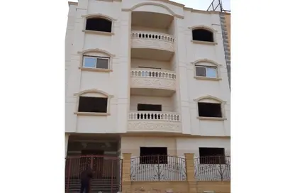 Duplex - 3 Bedrooms - 2 Bathrooms for sale in Family Housing - Shorouk City - Cairo