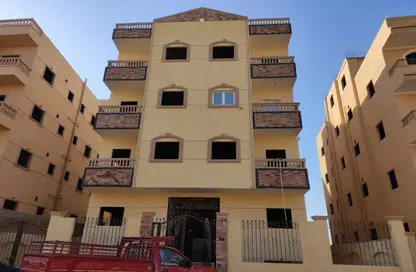 Apartment - 3 Bedrooms - 2 Bathrooms for sale in El Motamayez District - Badr City - Cairo