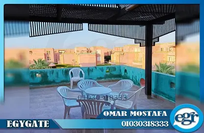 Chalet - 2 Bedrooms - 2 Bathrooms for sale in Bluemar Wadi Degla - Sidi Abdel Rahman - North Coast