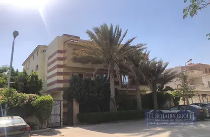 Villa for sale in El Diplomaseen - The 5th Settlement - New Cairo City - Cairo