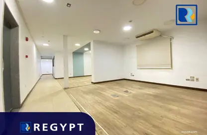 Full Floor - Studio - 3 Bathrooms for rent in Degla Square - Degla - Hay El Maadi - Cairo