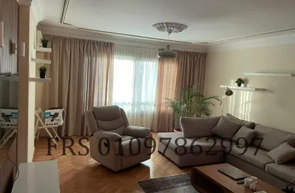 Apartment - 3 Bedrooms - 2 Bathrooms for rent in Gaber Ibn Hayan St. - Dokki - Giza