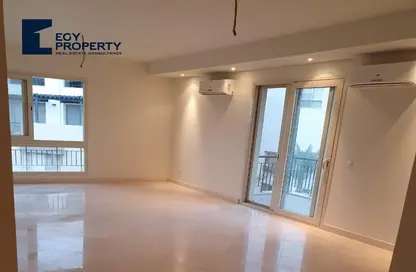 Apartment - 2 Bedrooms - 2 Bathrooms for sale in Fountain Side - Uptown Cairo - Mokattam - Cairo