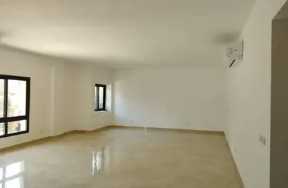 Apartment - 3 Bedrooms - 3 Bathrooms for sale in Fifth Square - The 5th Settlement - New Cairo City - Cairo