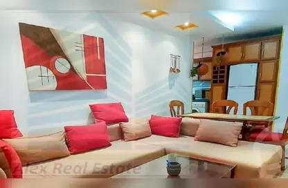 Apartment - 2 Bedrooms - 1 Bathroom for rent in Roshdy St. - Roushdy - Hay Sharq - Alexandria