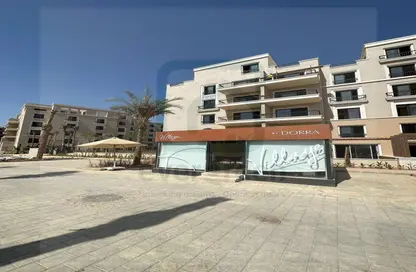 Apartment - 3 Bedrooms - 3 Bathrooms for sale in Village West - Sheikh Zayed Compounds - Sheikh Zayed City - Giza