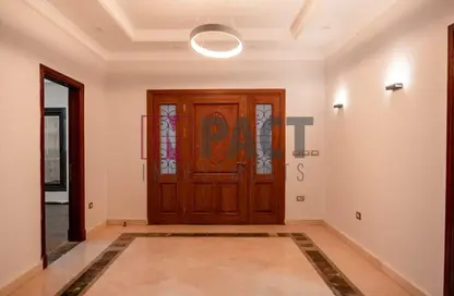 Villa - 4 Bedrooms - 6 Bathrooms for sale in Wesal City - El Shorouk Compounds - Shorouk City - Cairo