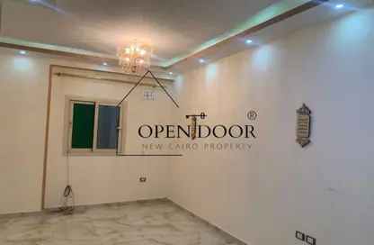 Apartment - 2 Bedrooms - 2 Bathrooms for rent in Street 4 - District 4 - The 5th Settlement - New Cairo City - Cairo