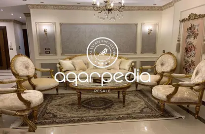 Apartment - 3 Bedrooms - 3 Bathrooms for sale in Al Narges 3 - Al Narges - New Cairo City - Cairo