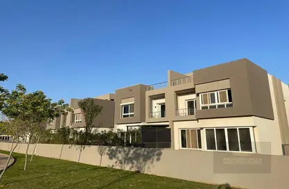 Villa - 4 Bedrooms - 4 Bathrooms for sale in Etapa - Sheikh Zayed Compounds - Sheikh Zayed City - Giza