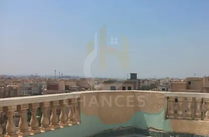 Roof - 2 Bedrooms - 1 Bathroom for sale in El Narges Buildings - Al Narges - New Cairo City - Cairo