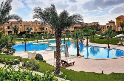 Villa - 4 Bedrooms - 3 Bathrooms for sale in Stone Park - 5th Settlement Compounds - The 5th Settlement - New Cairo City - Cairo