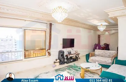 Apartment - 4 Bedrooms - 2 Bathrooms for sale in Sidi Beshr - Hay Awal El Montazah - Alexandria