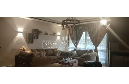 Apartment - 3 Bedrooms - 2 Bathrooms for sale in Patio Casa - El Patio - El Shorouk Compounds - Shorouk City - Cairo