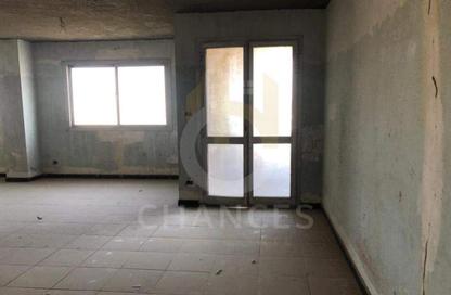 Apartment - 3 Bedrooms - 2 Bathrooms for sale in 10th Sector - Zahraa El Maadi - Hay El Maadi - Cairo