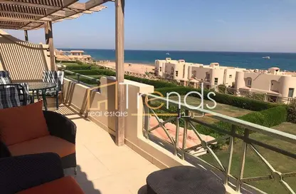 Chalet - 3 Bedrooms - 2 Bathrooms for sale in La Vista 2 - La Vista - Al Ain Al Sokhna - Suez