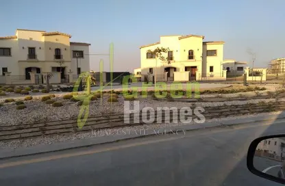 Twin House - 4 Bedrooms - 5 Bathrooms for rent in Levana - Uptown Cairo - Mokattam - Cairo