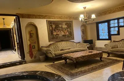 Apartment - 3 Bedrooms - 2 Bathrooms for sale in 3rd Sector - Zahraa El Maadi - Hay El Maadi - Cairo