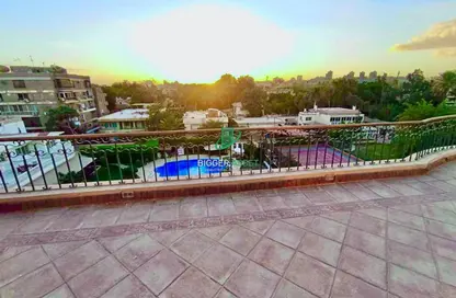 Penthouse - 4 Bedrooms - 4 Bathrooms for sale in Sarayat Al Maadi - Hay El Maadi - Cairo