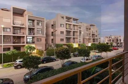 Apartment - 3 Bedrooms - 2 Bathrooms for sale in Moon Residences - Fifth Square - The 5th Settlement - New Cairo City - Cairo